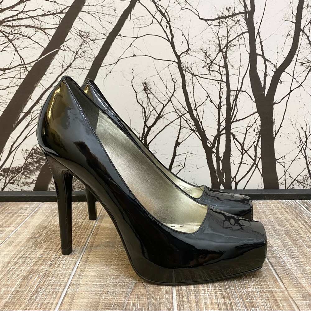 Gianni Bini Black Patent Leather Heels Shoes Women’s Size 8.5 M